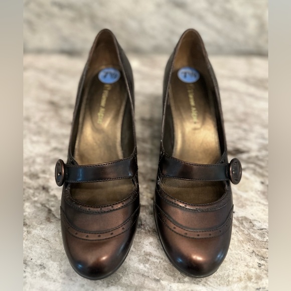 Etienne Aigner metallic Mary Janes size 7.5 - Picture 4 of 7